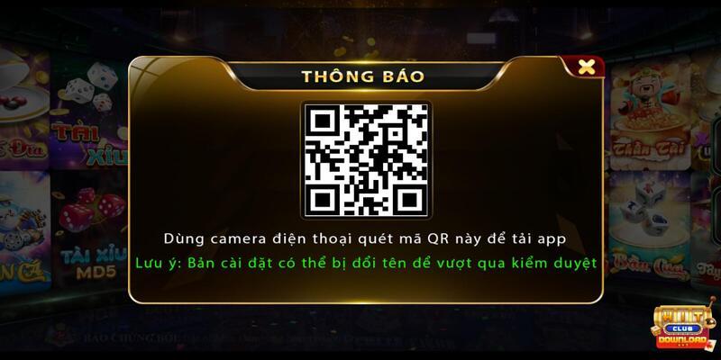 Người chơi tiến hành quét mã QR tải hitclub cho IOS